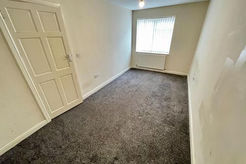 31 Elgar Path, Luton, LU2 7RJ