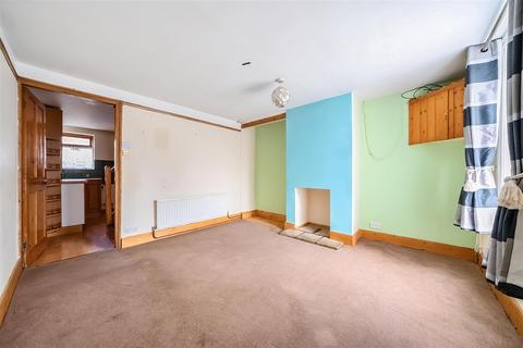 2 bedroom end of terrace house for sale, The Street, Canterbury CT3