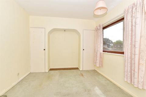25 Heather Drive, St Michaels, Tenterden, TN30 6PL