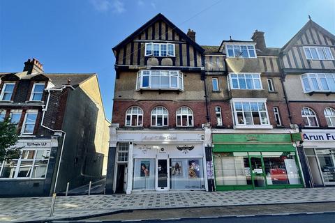 7 bedroom apartment for sale, Beach Road, Littlehampton