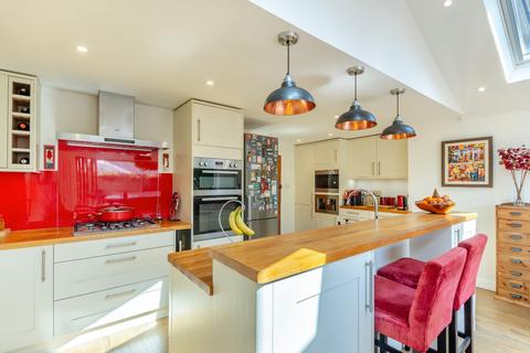 3 bedroom terraced house for sale, Main Road, Middleton Cheney, Banbury, Oxfordshire