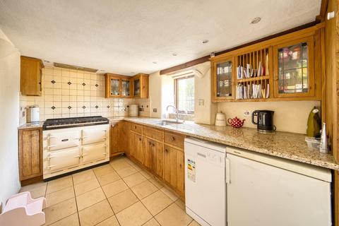 3 bedroom end of terrace house for sale, Charming cottage in Yatton's North End