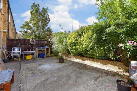 4 bedroom end of terrace house for sale, Parkhurst Road, London