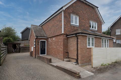 3 bedroom detached house for sale, Hastings Road, Tunbridge Wells, TN2