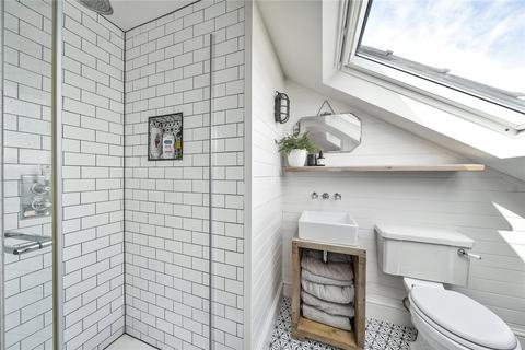 77 Albert Road, Wood Green, London, N22 7AG
