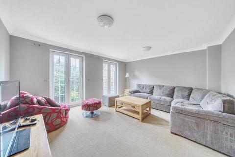 6 Barkers Meadow, Ascot, SL5 8SD