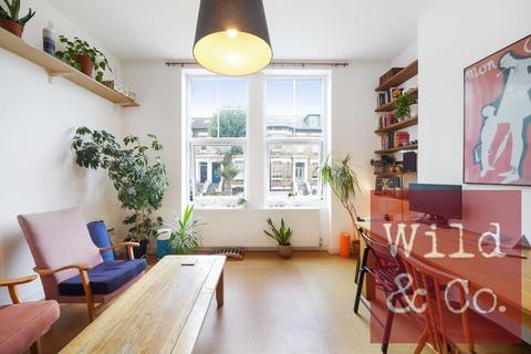 Flat 1, 62 Thistlewaite Road, London, E5 0QQ