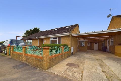 2 bedroom bungalow for sale, Adelaide Gardens, Stonehouse, Gloucestershire, GL10