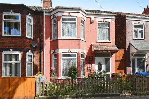 3 bedroom terraced house for sale, Southcoates Lane, Kingston Upon Hull