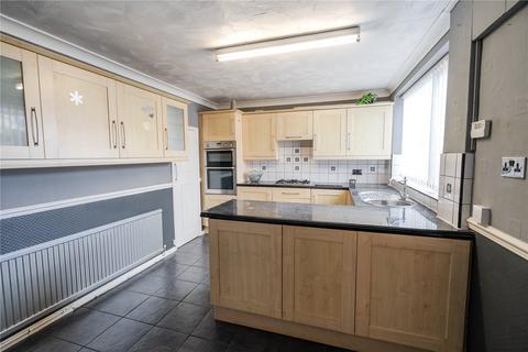 4 bedroom terraced house for sale, St. Nicholas Drive, Grimsby, Lincolnshire, DN37