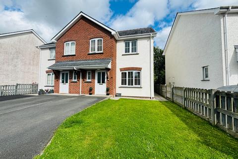 14 Cwrt Dulas, Lampeter, SA48 7HY