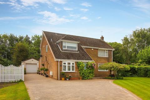 4 bedroom detached house for sale, Shropshire Drive, Durham