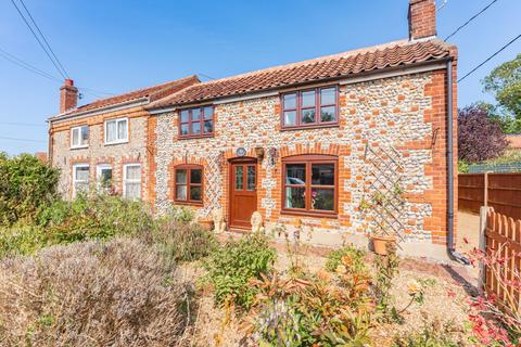 2 bedroom semi-detached house for sale, Staithe Road, Hickling