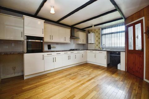 3 bedroom terraced house for sale, Kingscott Close, Bransholme, Hull