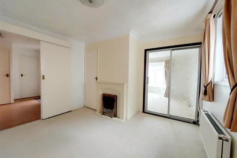 11 Bronallt Road, Hendy, Swansea, SA4 0UB