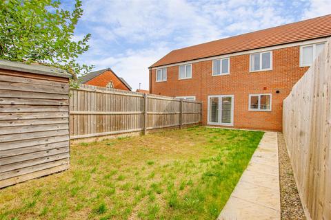 3 bedroom terraced house for sale, Bosworth Street, Barton Seagrave NN15