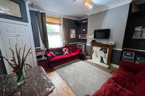 4 bedroom terraced house for sale, St. Johns Place, Halifax HX1