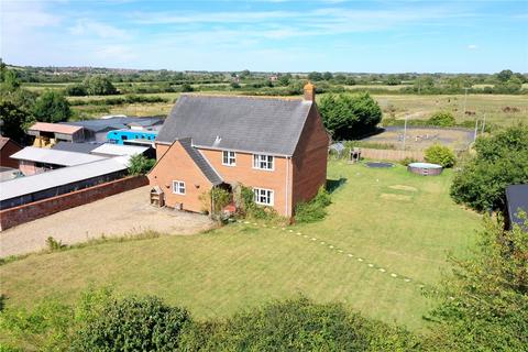 4 bedroom detached house for sale, Marlborough Road, Swindon SN4