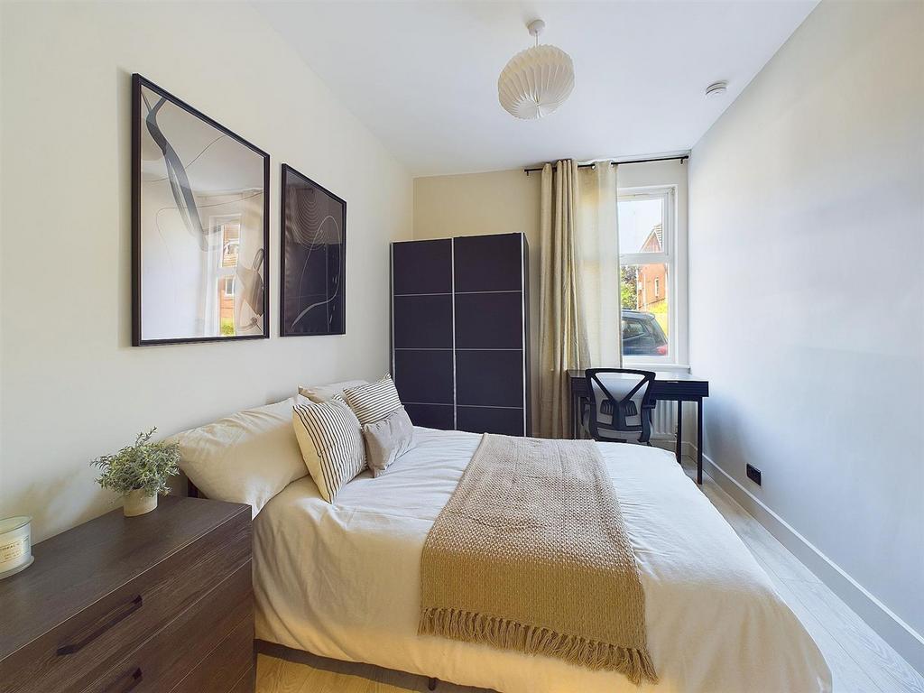 CAM03736 G0-PR0017-STILL030.jpg