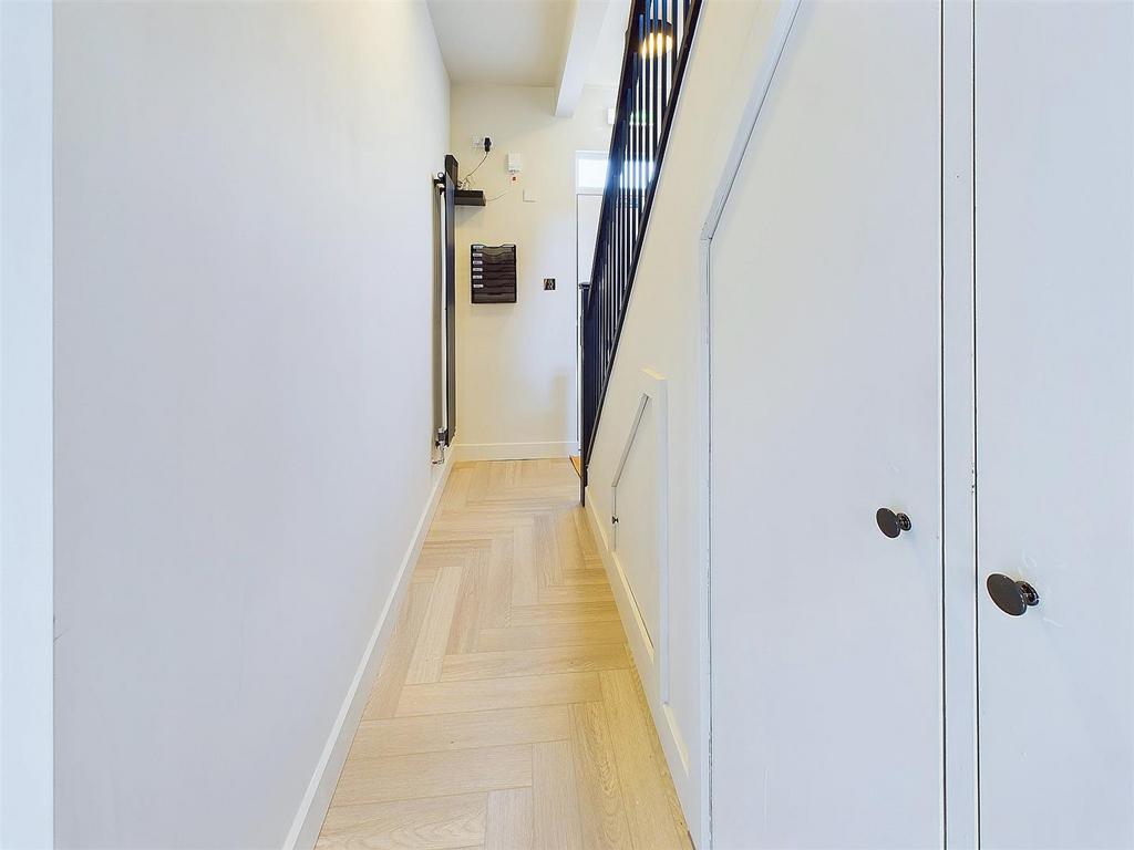 CAM03736 G0-PR0017-STILL036.jpg