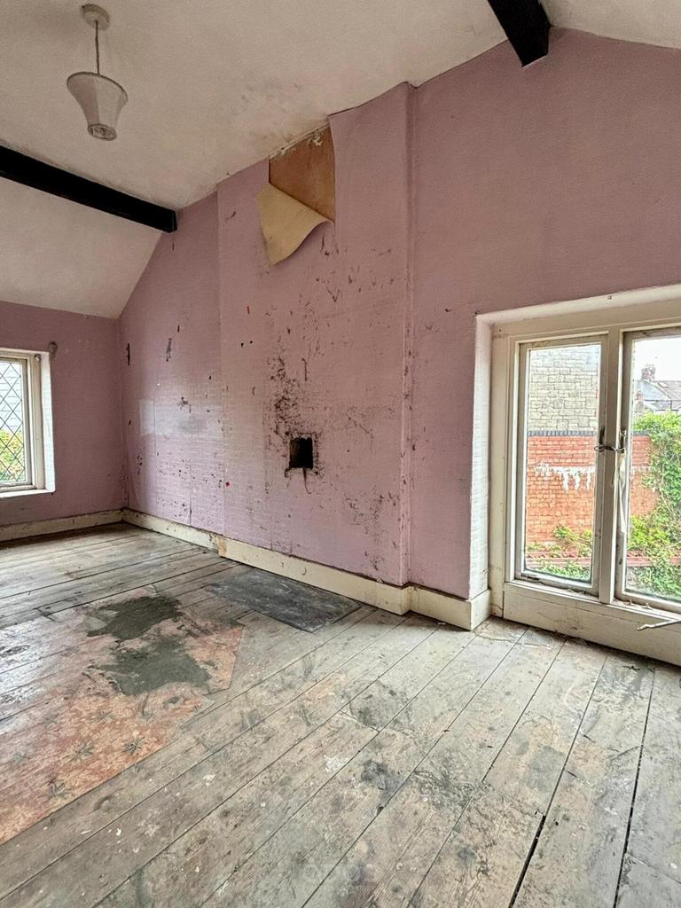 Main bedroom