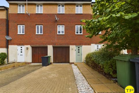 3 bedroom terraced house for sale, Osier Avenue, Peterborough PE7