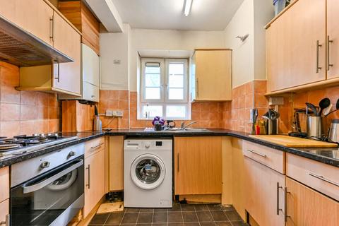 3 bedroom flat for sale, Clarence Way, Camden, London, NW1