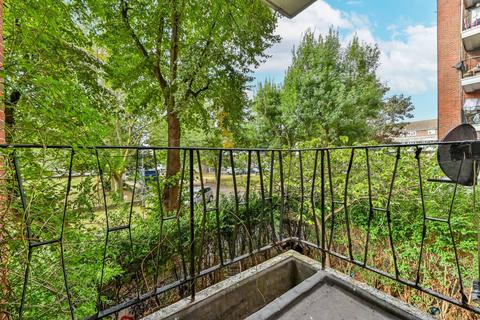 3 bedroom flat for sale, Clarence Way, Camden, London, NW1