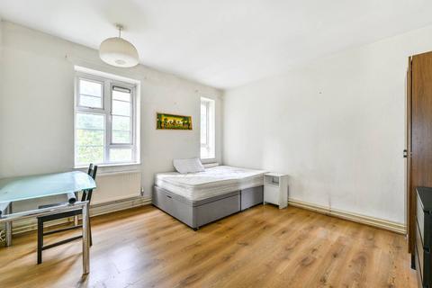 3 bedroom flat for sale, Clarence Way, Camden, London, NW1