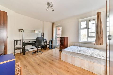 3 bedroom flat for sale, Clarence Way, Camden, London, NW1