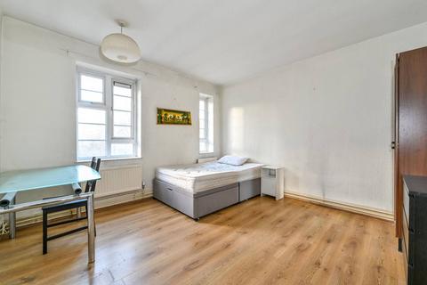 3 bedroom flat for sale, Clarence Way, Camden, London, NW1