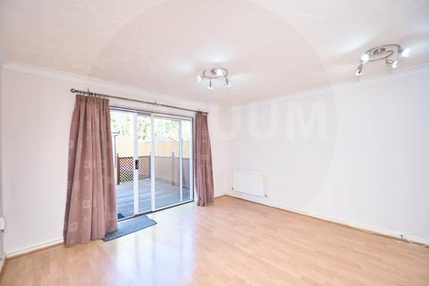 undefined, Heathside Close, Newbury Park, Barkingside, Ilford, Essex, IG2