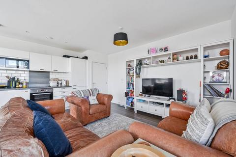 2 bedroom flat for sale, Adenmore Road, Catford, London, SE6