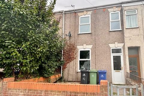 3 bedroom terraced house to rent, Heneage Road, Grimsby DN32