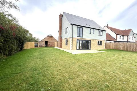 3 bedroom detached house for sale, Main Road, Christian Malford, Chippenham