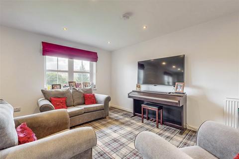40 Berwick Brae, Perth, PH2 0TN