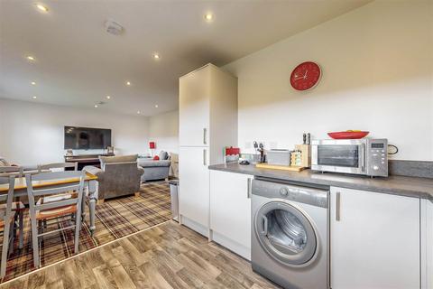 40 Berwick Brae, Perth, PH2 0TN