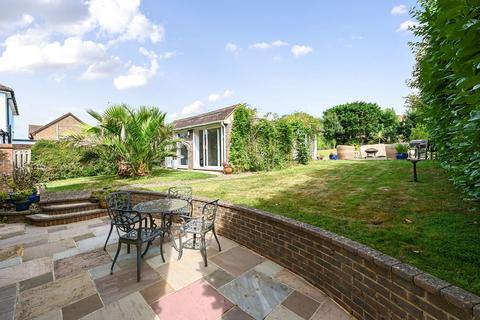 4 bedroom detached house for sale, Rattle Road, Pevensey BN24