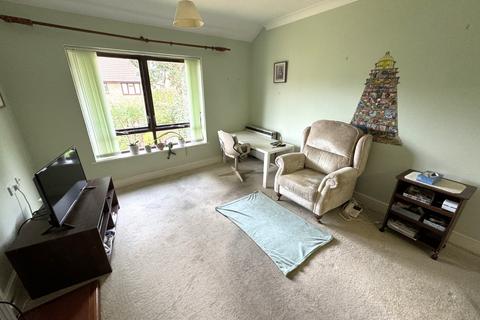 1 bedroom retirement property for sale, Old Common Gardens, Southampton SO31