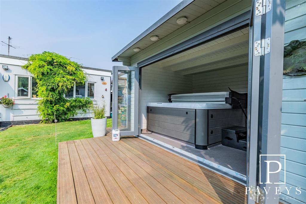 Hot tub shed