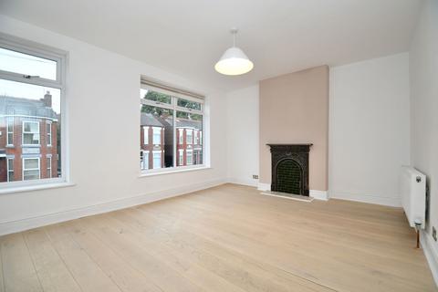 20 Gloucester Road, Salford, M6 8PP