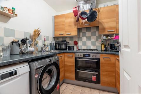 2 bedroom apartment for sale, Pollokshaws Road, Strathbungo, Glasgow