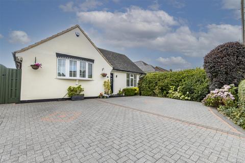 3 bedroom detached bungalow for sale, Eastmoor Road, Brimington, Chesterfield