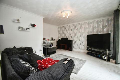 2 bedroom terraced house for sale, Porlock Drive, Bransholme, Hull