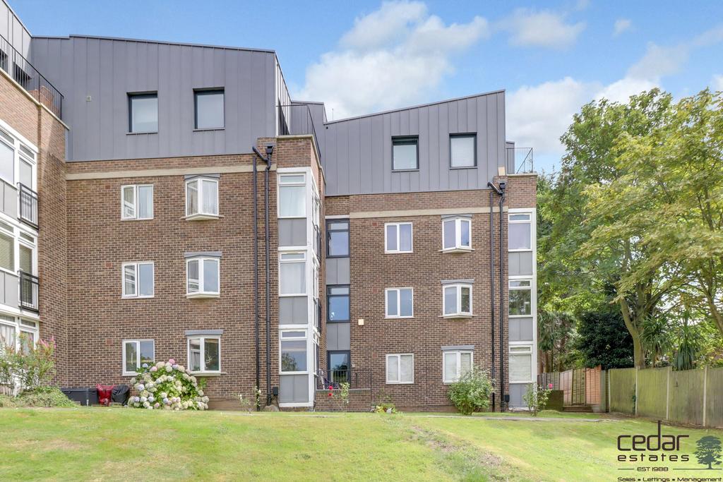 Great North Road, East Finchley N2 1 bed flat - £1,885 pcm (£435 pw)