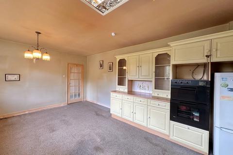 2 bedroom detached bungalow for sale, Burghill, Hereford, HR4