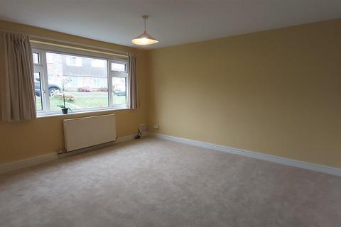 2 bedroom flat for sale, Cornish Road, Chipping Norton