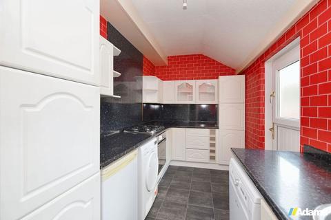 8 Baker Road, Weston Point, Runcorn, WA7 4HU