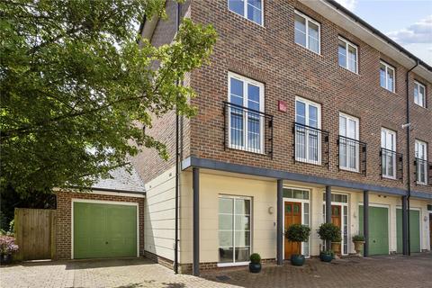 4 bedroom end of terrace house for sale, Bath Place, Winchester, Hampshire, SO22