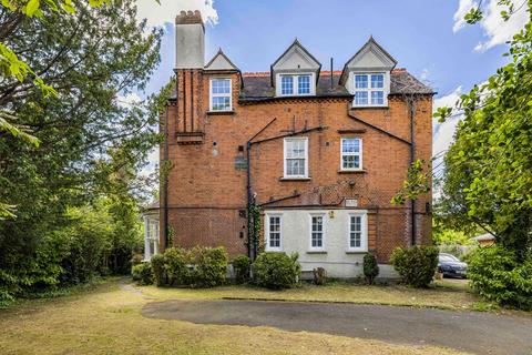 3 bedroom flat for sale, Manor Park, Chislehurst BR7